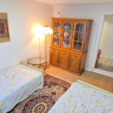 Quarto em Acomodações Particulares Fatima