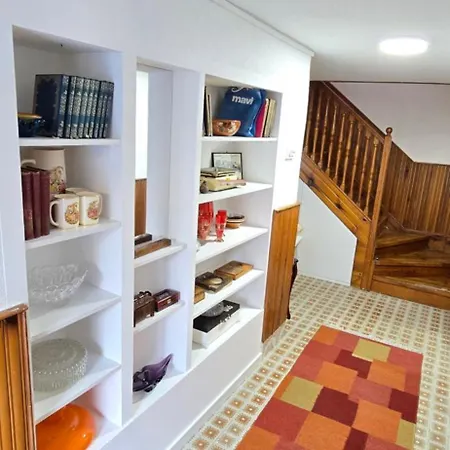 Quarto em Acomodações Particulares Fatima *